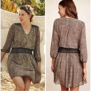 Anthropologie Vanessa Virginia Dress Women XS Tan Black Smocked Waist Mini Lined